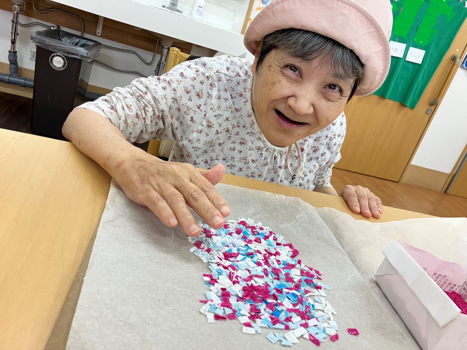 【ぽらりす】商品作り