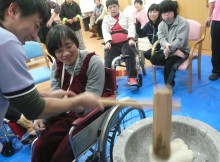 デイサービス：もちつき大会