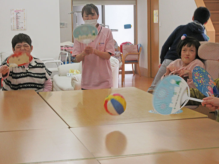 ぽらりすデイ テーブル風船サッカー ぐっどケアのイベント ニュース